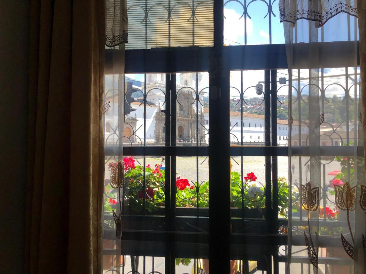 Hostal Benalcazar Кито Екстериор снимка