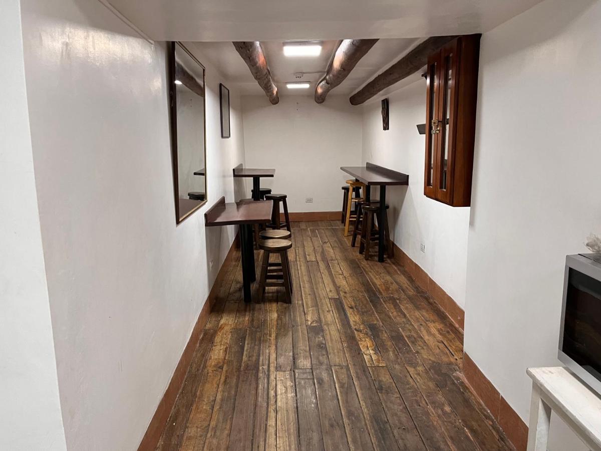 Hostal Benalcazar Кито Екстериор снимка